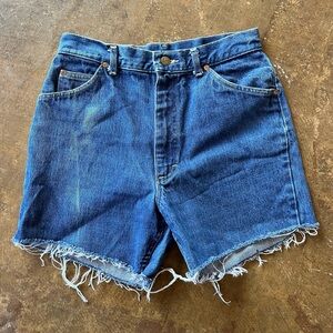 Vintage 90s Lee Medium Wash Distressed High Rise Cutoff Jean Denim Shorts 28